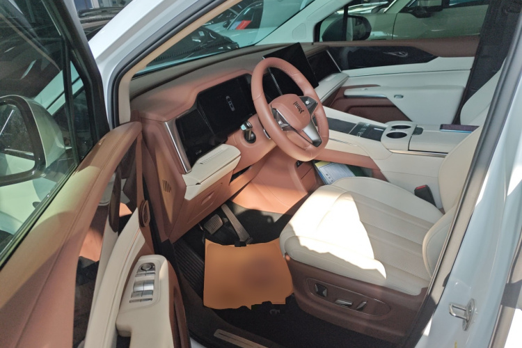 比亚迪 夏 2025款 DM-i 1.5T 180km 卓越型中控内饰20