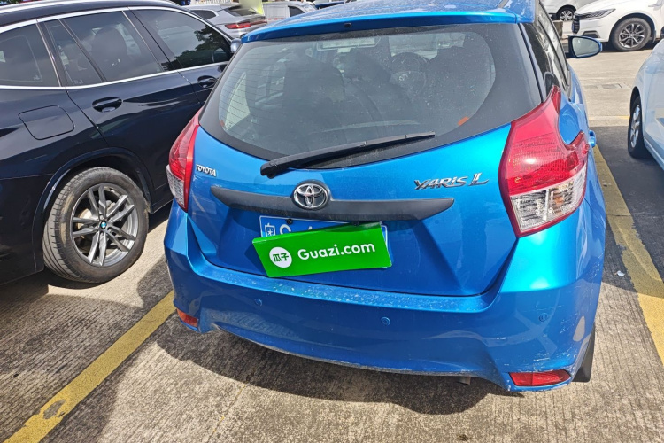 丰田 YARiS L 致炫 2014款 1.3E 手动魅动版车身外观6