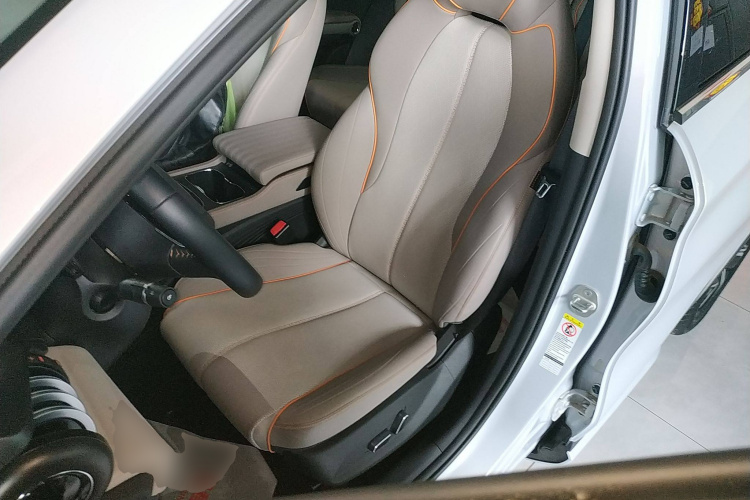 比亚迪 元PLUS 2024款 荣耀版 430KM 超越型中控内饰19