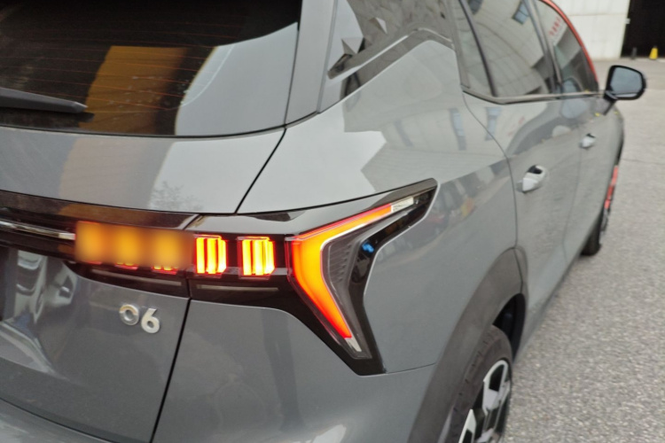 领克06 2020款 1.5T 耀Halo车身外观6002