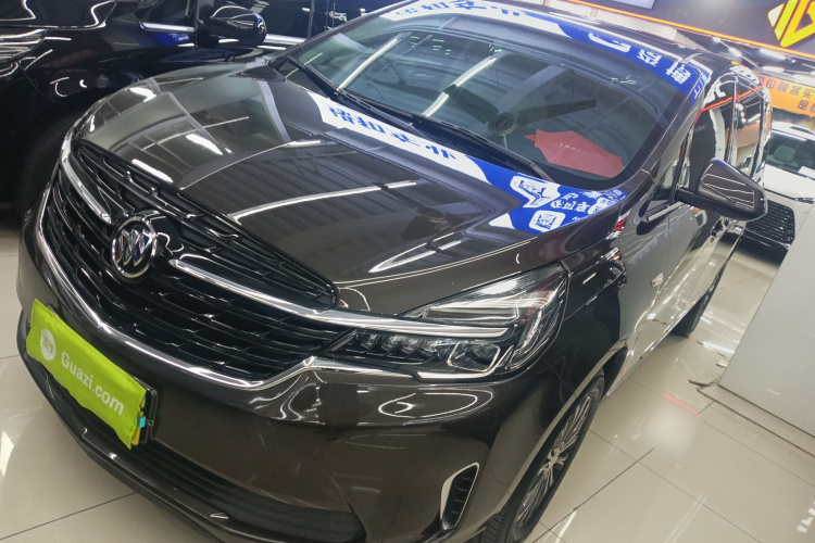 别克GL8 2021款 陆上公务舱 652T 豪华型车身外观4