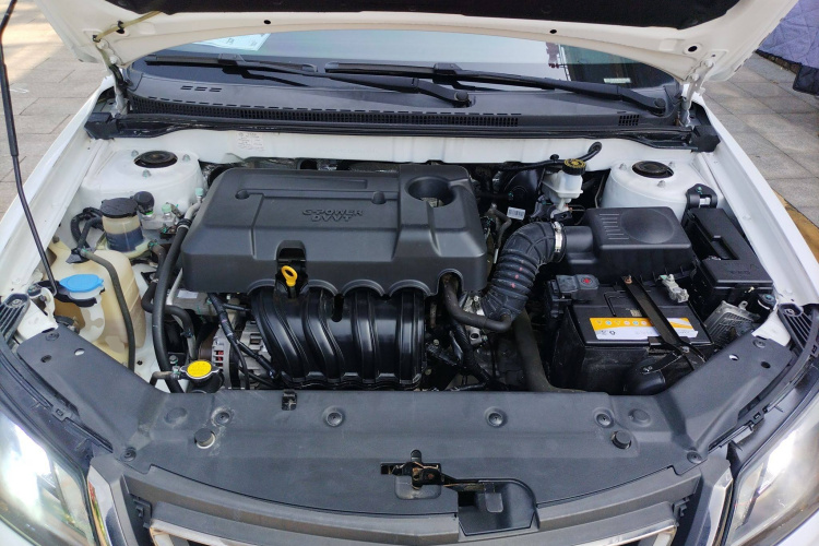 吉利汽车 帝豪 2017款 三厢百万款 1.5L 手动豪华型局部细节24