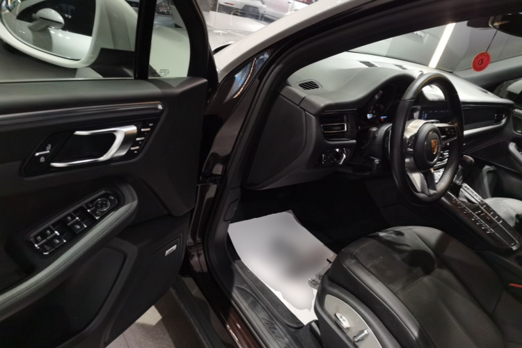 保时捷 2018款 Macan 2.0T中控内饰7003