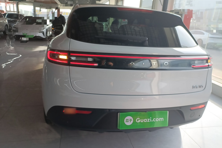 鸿蒙智行 问界M5 2022款 增程后驱标准版车身外观6