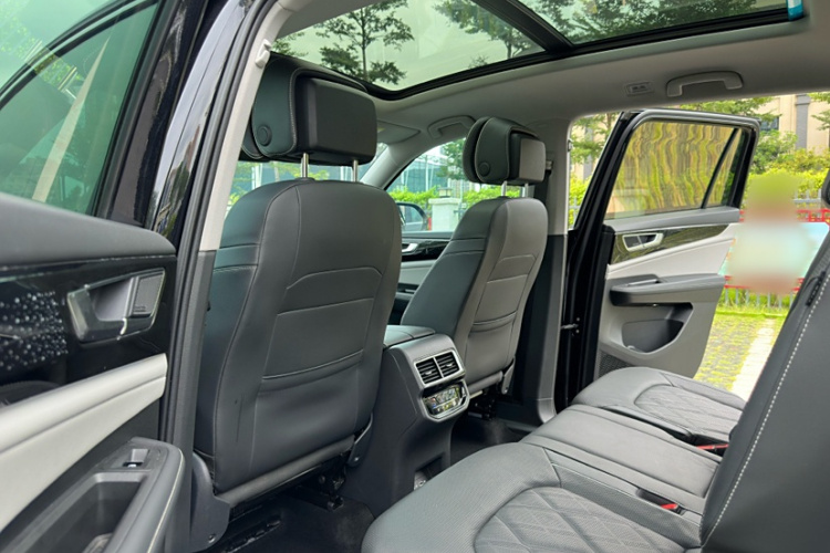 大众 途昂 2021款 380TSI 四驱尊崇旗舰版中控内饰7007