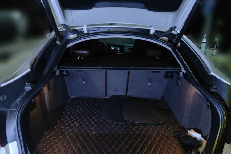 宝马X4 2014款 xDrive20i X设计套装中控内饰23