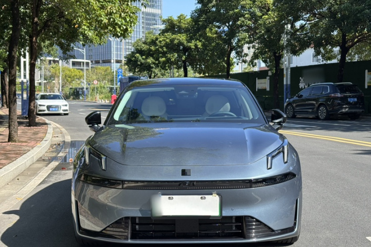 领克07 2024款 EM-P 126长续航 Ultra车身外观6008