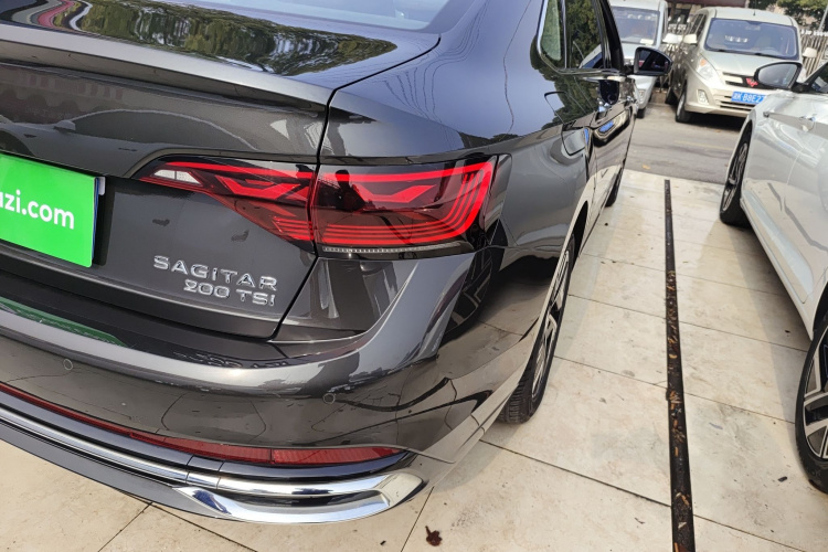 大众 速腾 2023款 200TSI DSG超越版车身外观6006