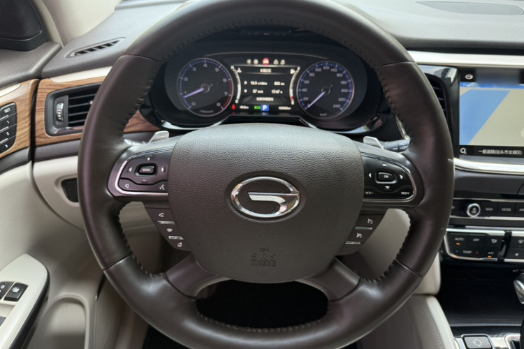 广汽传祺 传祺GS8 2017款 320T 四驱豪华智联版（七座）局部细节9009