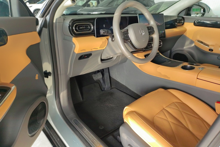 零跑汽车 零跑C01 2024款 增程 316尊享版中控内饰20