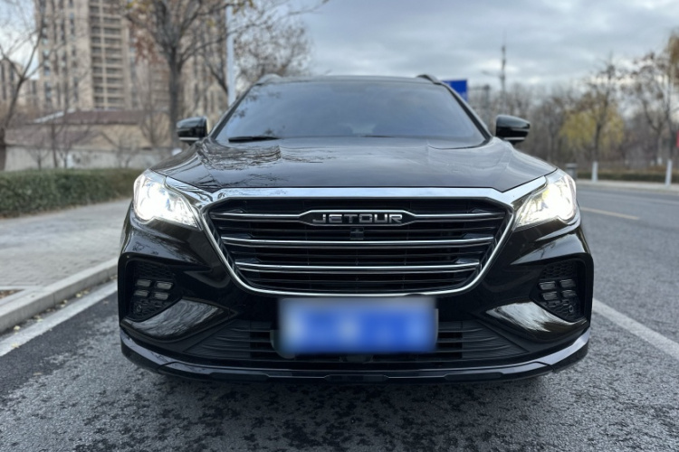 捷途X70 2020款 1.5T 手动尊行版 5座车身外观6001