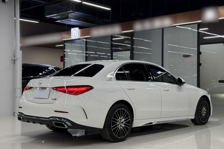 奔驰C级 2023款 C 200 L 运动版车身外观6005