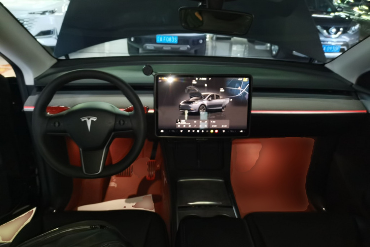 特斯拉 Model Y 2024款 后轮驱动版中控内饰7002