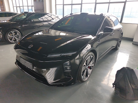 蔚来ET5T 2025款 75kWh Touring