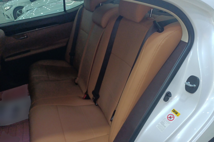 雷克萨斯ES 2016款 200 Midnight特别限量版中控内饰21