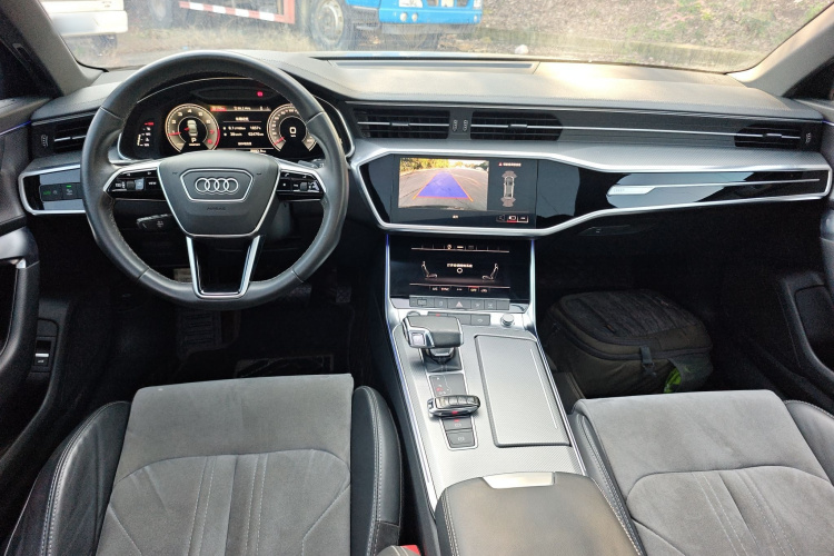 奥迪A6L 2020款 45 TFSI 臻选动感型中控内饰7002