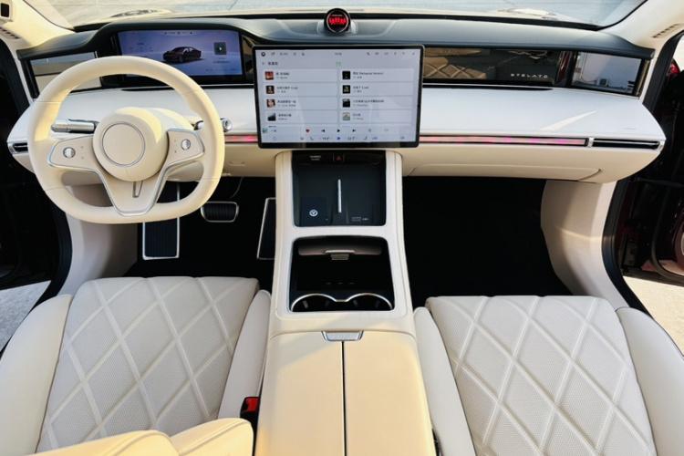 鸿蒙智行 享界S9 2025款 增程 Ultra车身外观6012