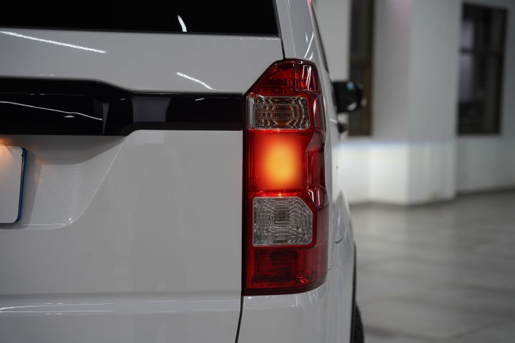 长安欧尚X70A 2019款 1.5L 手动经典型 国VI车身外观6008