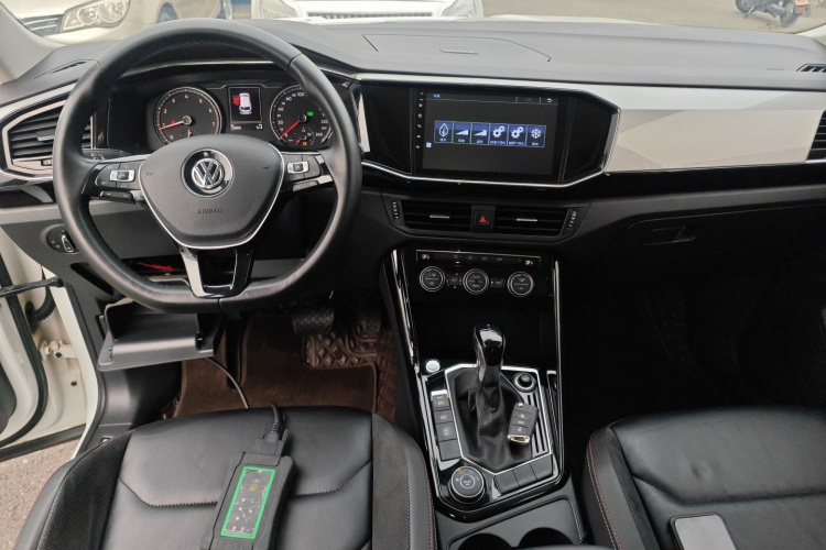 大众 探岳 2019款 330TSI 四驱豪华型 国V中控内饰12