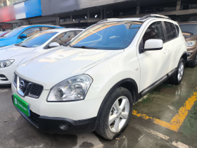 日产 逍客 2015款 2.0XL 酷火 CVT 2WD