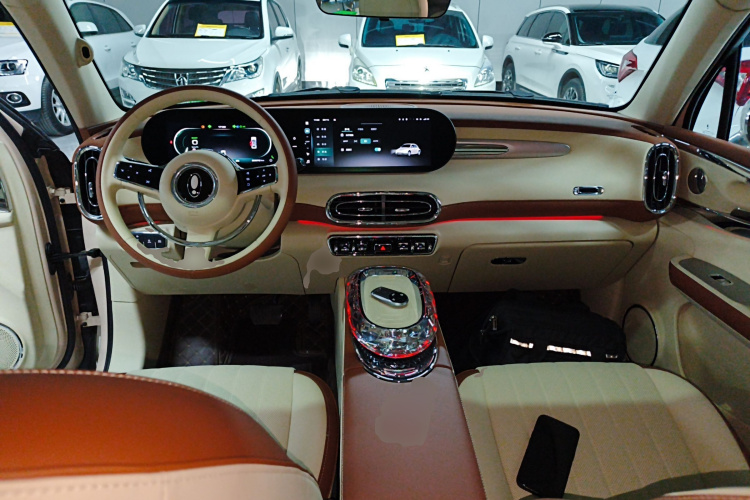 欧拉芭蕾猫 2022款 401km 胡桃夹子版中控内饰12