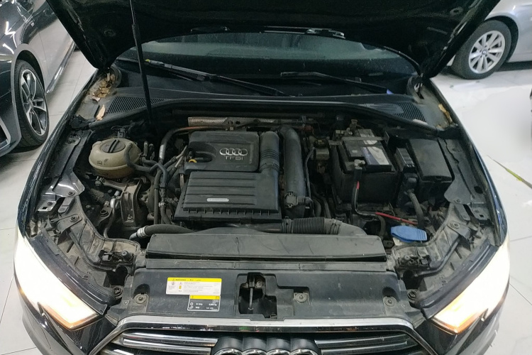 奥迪A3 2018款 30周年年型 Limousine 35 TFSI 进取型局部细节24