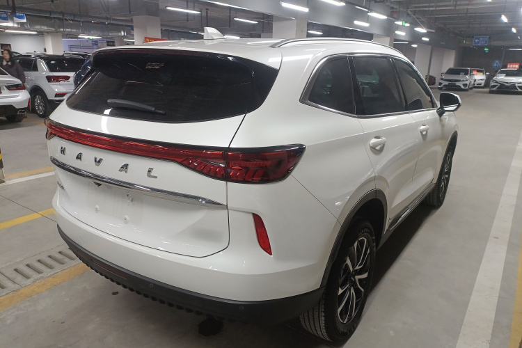 哈弗H6 2024款 1.5T 两驱经典版车身外观7