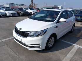 起亚K2 2015款 两厢 1.4L AT GLS炫酷版