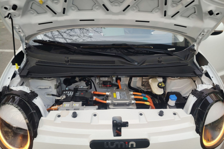 长安启源 长安Lumin 2024款 130km 清悦款机舱底盘24