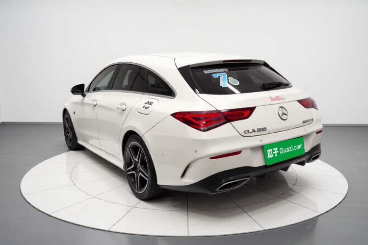 奔驰CLA 2021款 CLA 200 猎跑车车身外观5