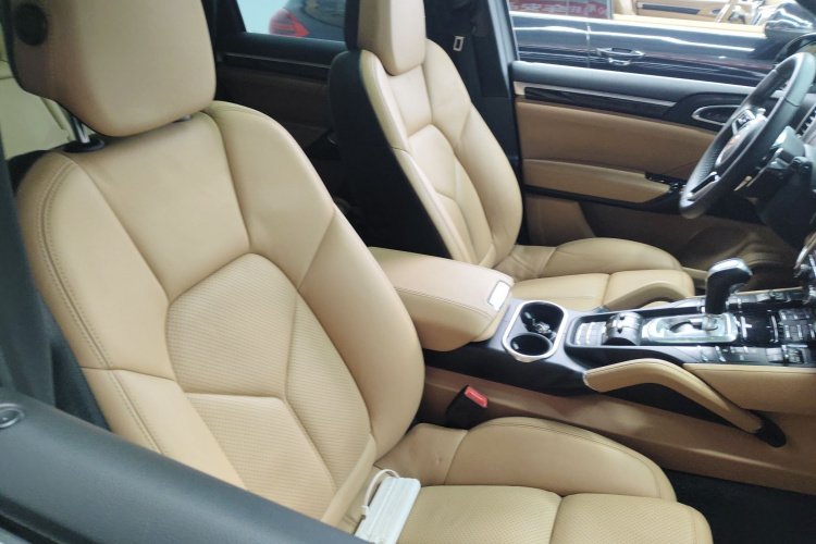 保时捷 2015款 Cayenne 3.0T局部细节41