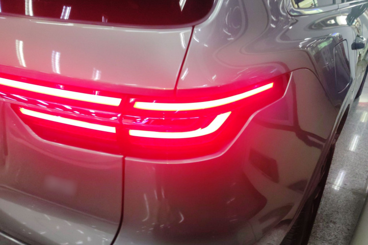 理想汽车 理想ONE 2021款 增程6座版车身外观6006