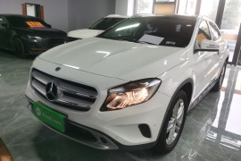 奔驰GLA 2016款 GLA 200 时尚型