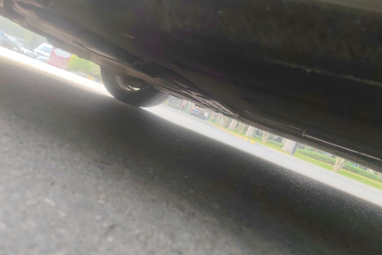 宝马5系 2014款 525Li 豪华设计套装局部细节9002