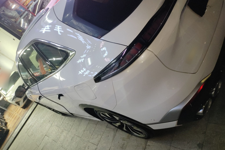 长安CS75 PLUS 2025款 第四代 UItra 2.0T 新蓝鲸 智慧智擎型车身外观4