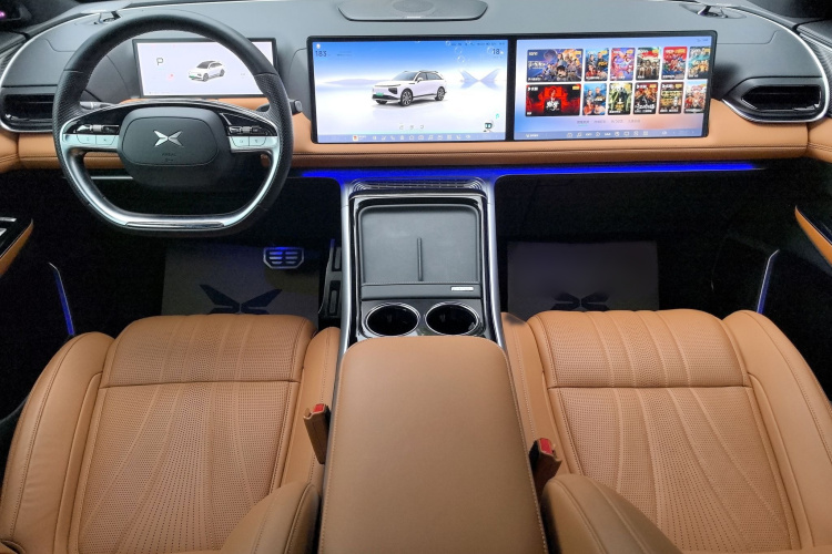 小鹏G9 2022款 702 Pro中控内饰7002