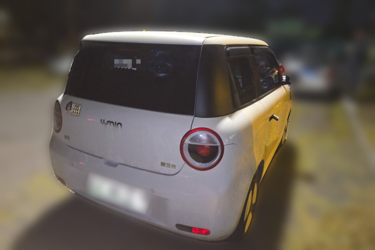 长安启源 长安Lumin 2024款 205km 启航版车身外观7