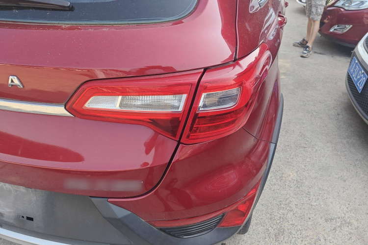 北京汽车 绅宝X25 2015款 1.5L 手动精英型车身外观6006