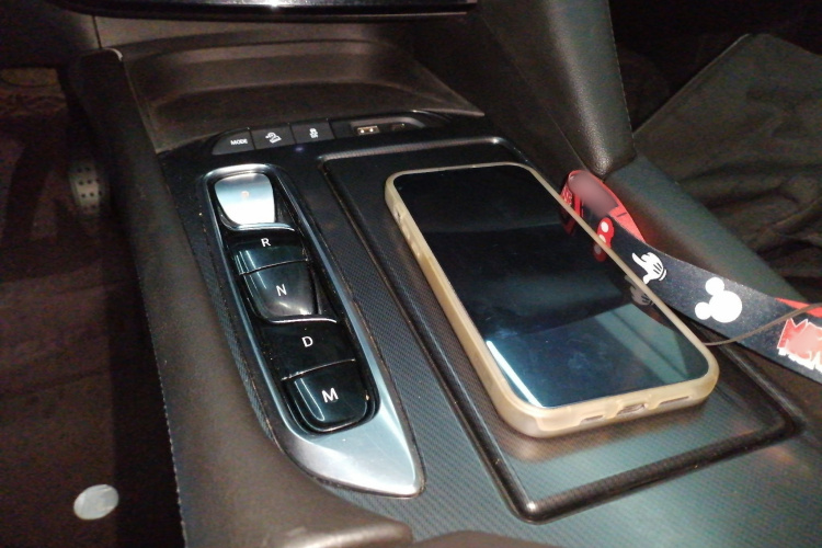 别克 昂科旗 2022款 652T 两驱尊贵型 7座局部细节18