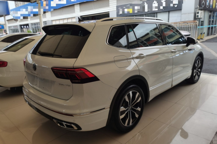 大众 途观L 2024款 330TSI 自动两驱R-Line越享版车身外观7