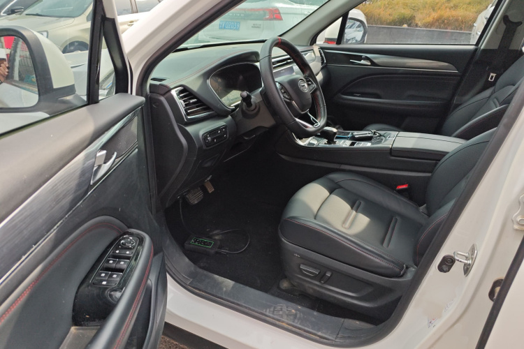 广汽传祺 传祺GS4 PLUS 2021款 390T 自动星云版中控内饰7003