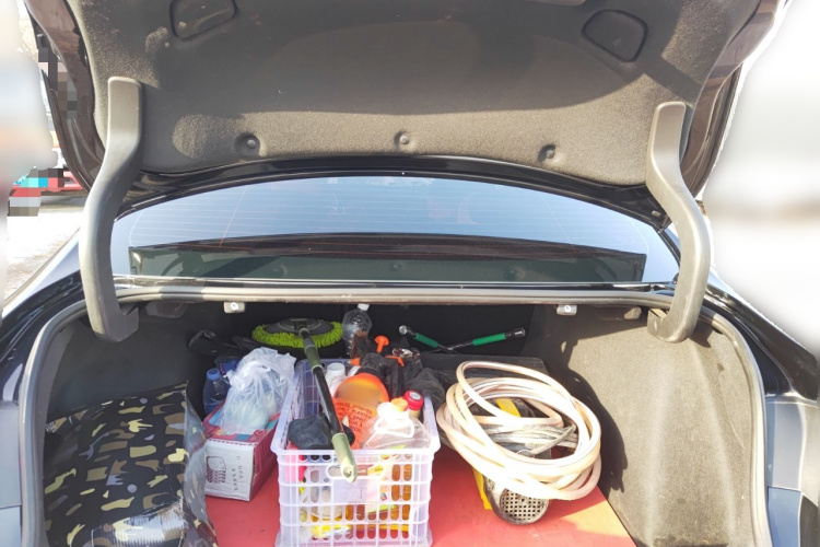 别克 君威 2024款 25T 超享版中控内饰23