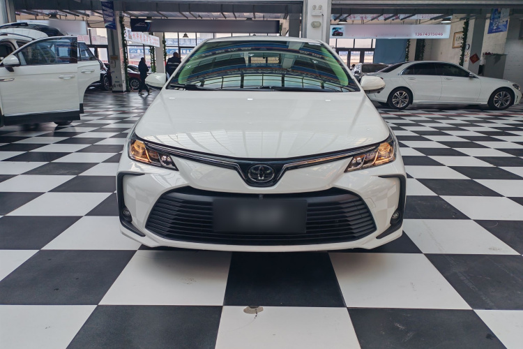 丰田 卡罗拉 2019款 1.2T S-CVT GL先锋版车身外观6002