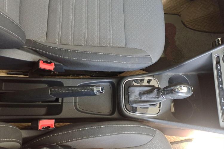 大众 2018款 1.5L Cross Polo 自动局部细节9002