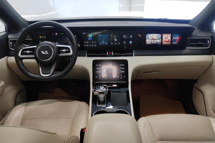 理想汽车 理想ONE 2021款 增程6座版中控内饰12