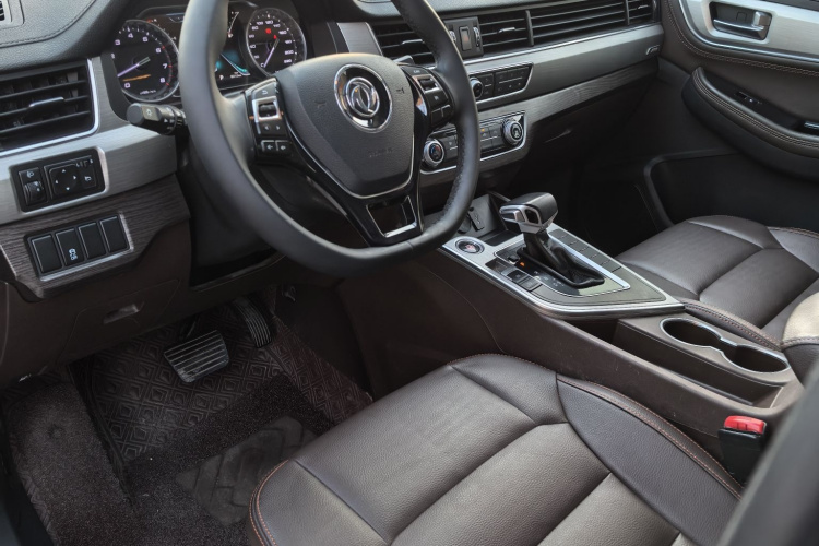 东风风行 景逸X5 2017款 劲享系列 1.5T CVT尊享型中控内饰7001