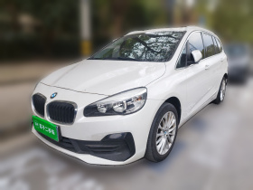 宝马2系多功能旅行车 2018款 220i 领先型