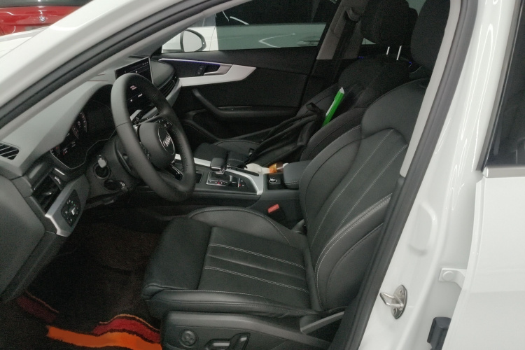 奥迪A4L 2020款 40 TFSI 豪华动感型局部细节19