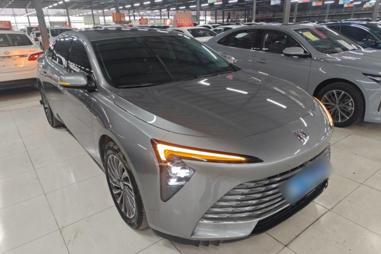 别克 君越 2023款 28T 越尊版车身外观3