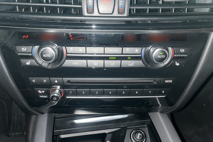 宝马X5（平行进口）局部细节9002